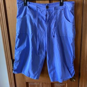 Fresh Produce lavender crop pants, Size XL.